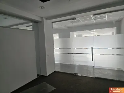 Delfinariu, Bd. Mamaia,str.Ioan Murgescu,spațiu comercial 185 mp de închiriat - foto 6