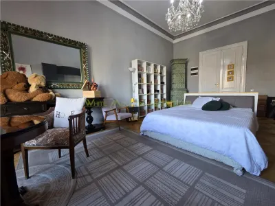 Garsoniera pretabila birou in Centrul Istoric Palatul Soarelui - foto 3