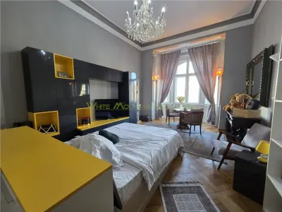 Garsoniera pretabila birou in Centrul Istoric Palatul Soarelui - foto 27
