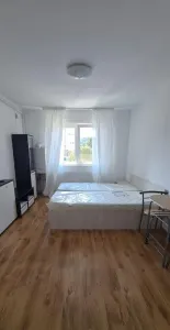 Garsoniera de inchiriat, zona Colina - Brasov