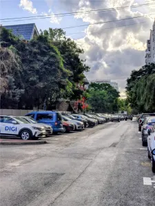 2 CAMERE DECOMANDAT CU VEDERE LIBERA / METROU 6 MIN - foto 13