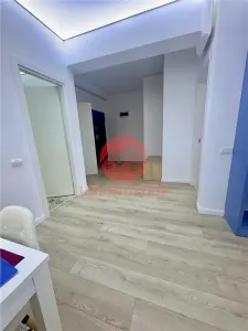 Apartament 2 Camere Superb Prima Linie la Mare - foto 12
