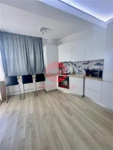 Apartament 2 Camere Superb Prima Linie la Mare - foto 19