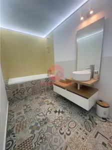 Apartament 2 Camere Superb Prima Linie la Mare - foto 9