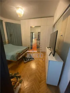 Garsoniera mobilata si utilata modern, parter inalt,Piata Romana - foto 4