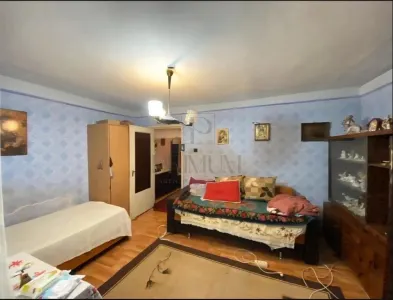 SOARELUI - APARTAMENT 1 CAMERA - mobilat, utilat, decomandat - foto 2