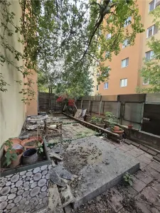 Apartament 2 Camere cu Gradina si Foisor - Bloc 2009 - Tatarasi - foto 6