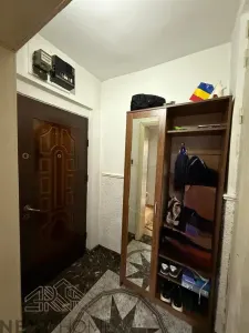 Apartament 3 Camere de Vanzare sau Inchiriere, Strada Lupeni – 81 mp, Etaj 1 - foto 17