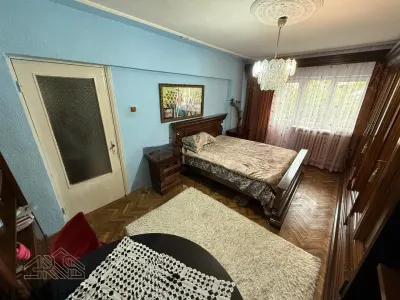 Apartament 3 Camere de Vanzare sau Inchiriere, Strada Lupeni – 81 mp, Etaj 1 - foto 5