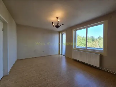 Garsoniera de renovat zona Roata Norocului - foto 3