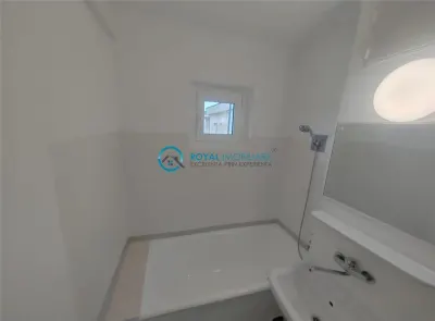 Royal Imobiliare - Vanzare apartament 3 camere zona Democratiei - foto 12