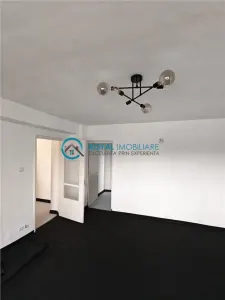 Royal Imobiliare - Vanzare apartament 3 camere zona Democratiei - foto 3