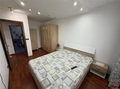 Apartament 2 camere, 61mp,  central, etaj 10 cu acoperis - foto 11