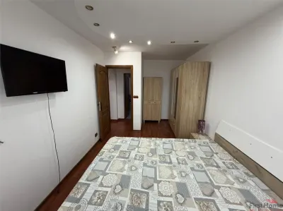 Apartament 2 camere, 61mp,  central, etaj 10 cu acoperis - foto 10
