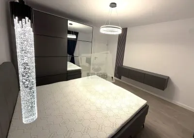 Apartament mobilat lux 55 mpu 2 camere parcare terasa in Evolution - foto 3