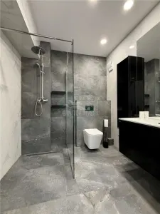 Apartament NOU 2 camere parcare privata in Evolution - foto 12