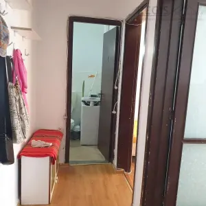 Apartament 2 camere, cu balcon si parcare-zona Tractorul - foto 4