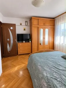 Apartament 3 camere Astra, decomandat,2gr,2 balcoane,125000 Euro - foto 4