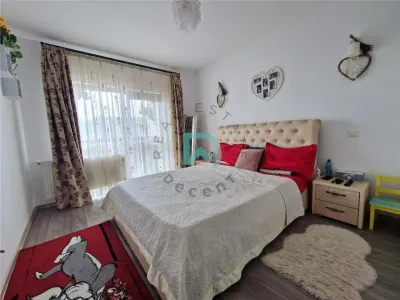 Apartament 2 camere, parcare, Tractorul - foto 4