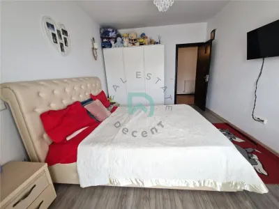Apartament 2 camere, parcare, Tractorul - foto 5