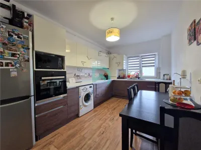 Apartament 2 camere, parcare, Tractorul - foto 6