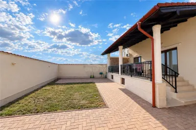 Casa moderna 4 camere pivnita 264mp teren zona Tineretului - foto 10