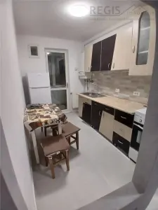 Apartament 2 camere decomandat, cu balcon, renovat, -zona Astra - foto 4