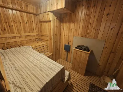 Apartament 4 camere - termen lung, utilitati incluse, ideal locuinta sau afacere Lazu -Constanta - foto 7