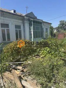 Teren intravilan+casa demolabila zona Centru- Focsani - Focsani