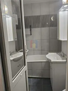 3 camere, decomandat, etaj 3, bloc cu lift, Viziru 3 - foto 8