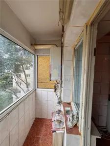 83 MP ! 3 camere, decomandat, , etaj intermediar in bloc cu lift, Tineretului - foto 14