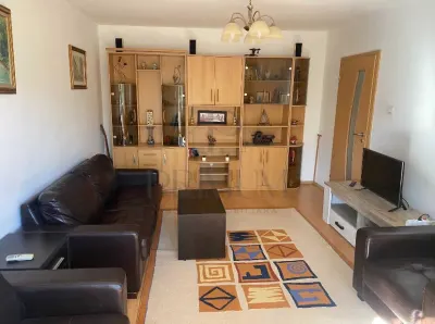 Apartament 4 camere | 90 mp | 3 dormitoare | 2 bai | Soarelui | Langa Parcul Padurice - Timisoara