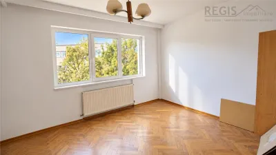 Apartament 3 camere | 67 mp | 2 balcoane | Etaj 3/4 | Astra Brasov - foto 3