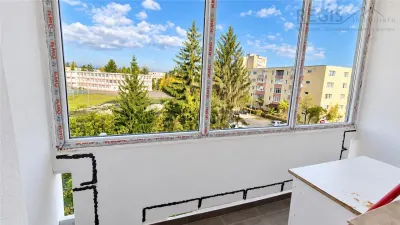 Apartament 3 camere | 67 mp | 2 balcoane | Etaj 3/4 | Astra Brasov - foto 7