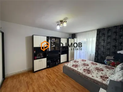 Apartament 3 camere cf 1 decomandat zona Dorobanti 2 - Buzau