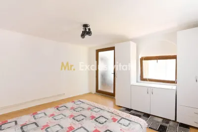 Proprietate deosebita cu doua case si teren generos – Cosesti, Arges - foto 11