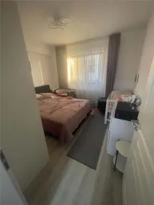 2 camere decomandat, etaj 1, zona Valea  Adanca - foto 3