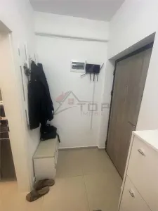 2 camere decomandat, etaj 1, zona Valea  Adanca - foto 7