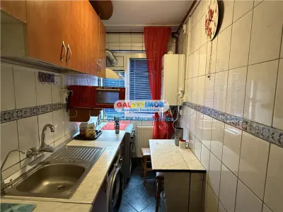 Inchiriere apartament 2 camere, cu centrala, Vest, Ploiesti - foto 13