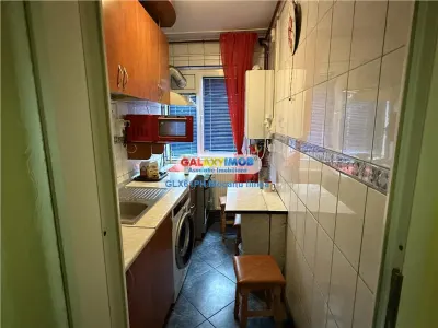 Inchiriere apartament 2 camere, cu centrala, Vest, Ploiesti - foto 8