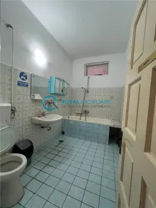 Royal Imobiliare - Vanzare Casa 7 camere Zona Piata Mihai Viteazu - foto 20