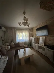Vânzare apartament 2 camere | Titan | bloc 1982 | parter /10 | decomandat | renovat | mobilat si utilat | - foto 5