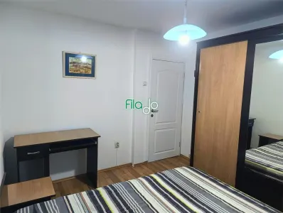 Vanzare apartament 3 camere Calea Vitan - Bucuresti