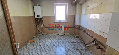 Apartament cu 4 camere și garaj – zona Cetate - foto 9