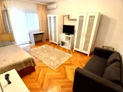Apartament 1 camera, zona Modern - foto 3