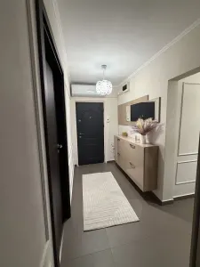 Decomandat, 83 mp, mobilat si utilat - foto 2