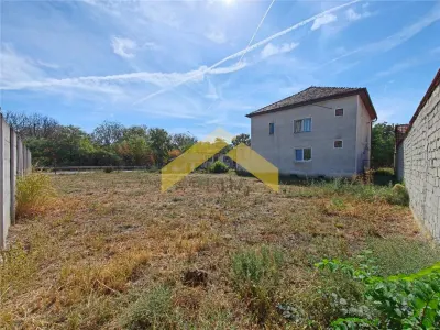 CASA DE VANZARE-SUBCETATE-PE COLT-TEREN 932mp - foto 3