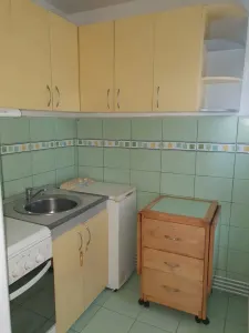 Etaj 1 in bloc izolat cu centrala propie linga Kaufland - foto 2