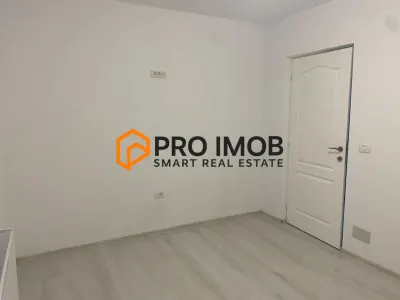 Apartament 2 camere cf 2 semidecomandat zona Gara - foto 4