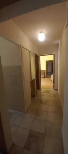 Etaj 1 cu centrala propie, ocupabil imediat - foto 3